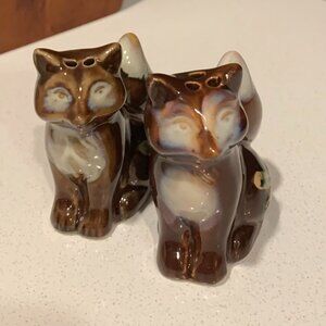 Vintage Collectible Ceramic Fox Salt and Pepper Shakers with Holly Embellishment